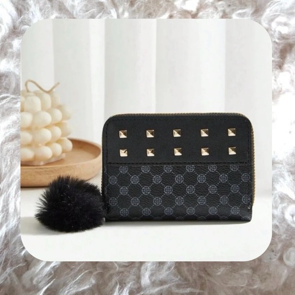 🍭 3/$20 black gold studded wallet with black fluffy keychain - Picture 5 of 11